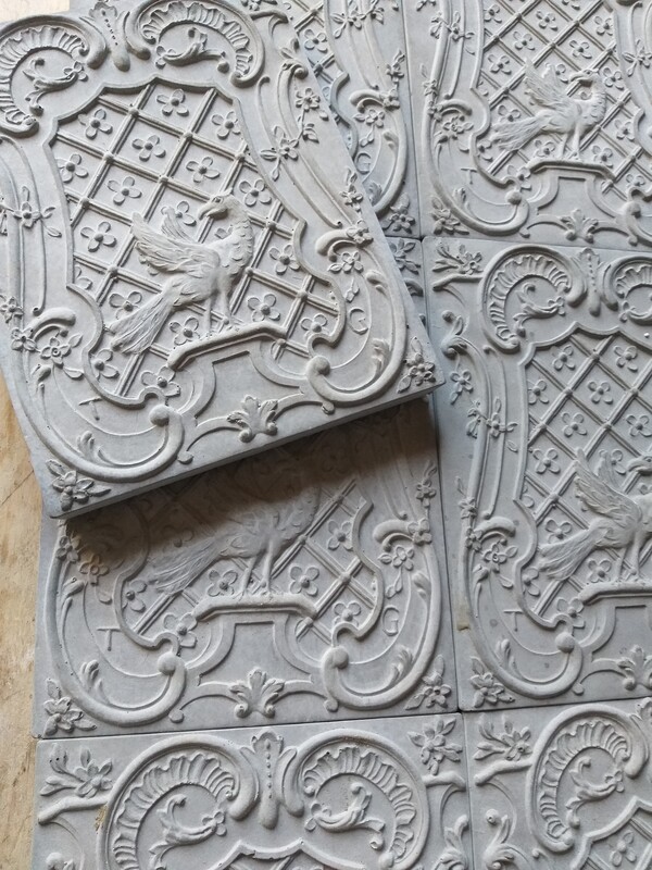 Authentic Foyertiles for antique fireplaces, each style