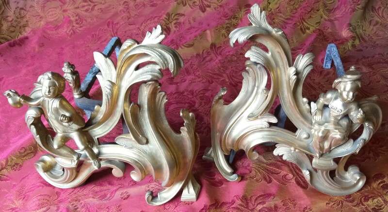 Endirons en bronze style Louis XV