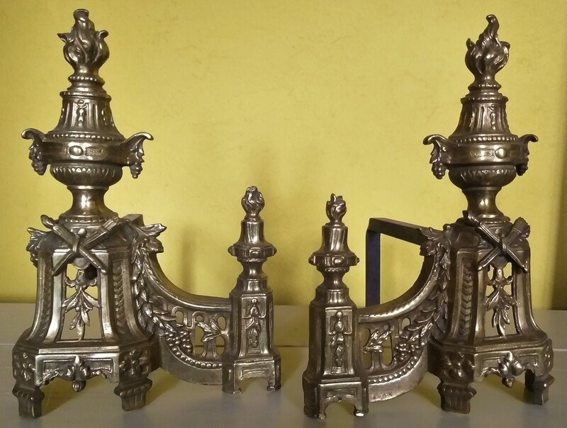 Nice pair of endirons, bronze, ca.1875.